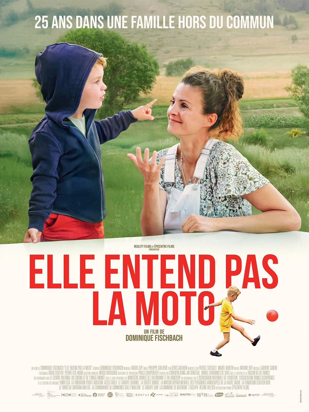 Elle entend pas la moto